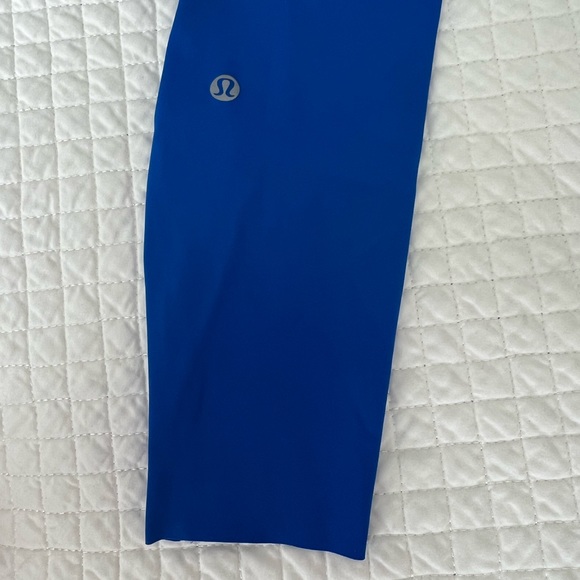 Lululemon- Base Pace HR Tight Leggings - 25’’ - size 2 -BLBT (Blazer Blue Tone) - Picture 2 of 3